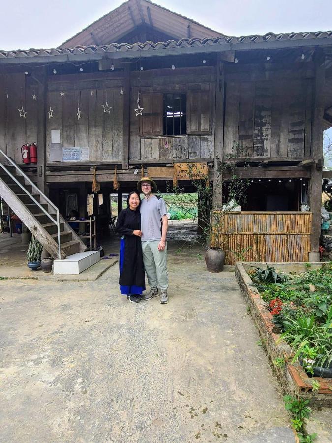 Du Gia Van Chung Homestay Lang Cac Exterior photo