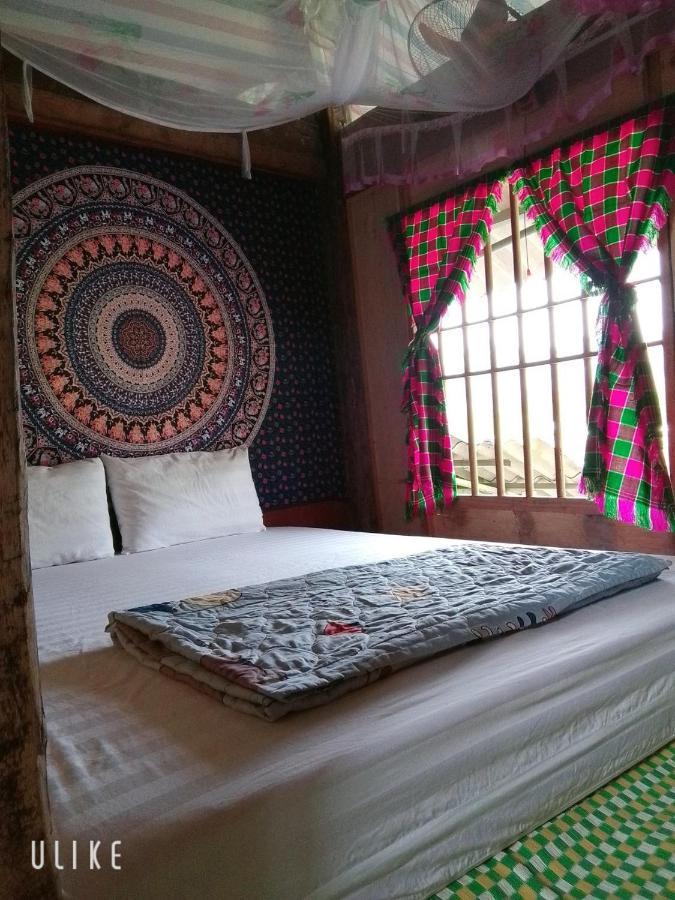 Du Gia Van Chung Homestay Lang Cac Exterior photo